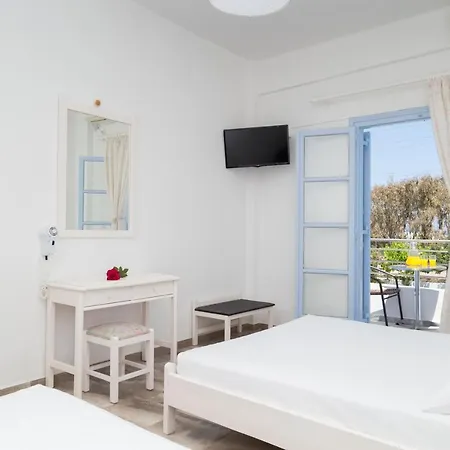 Areti 3* Kamari (Santorini)